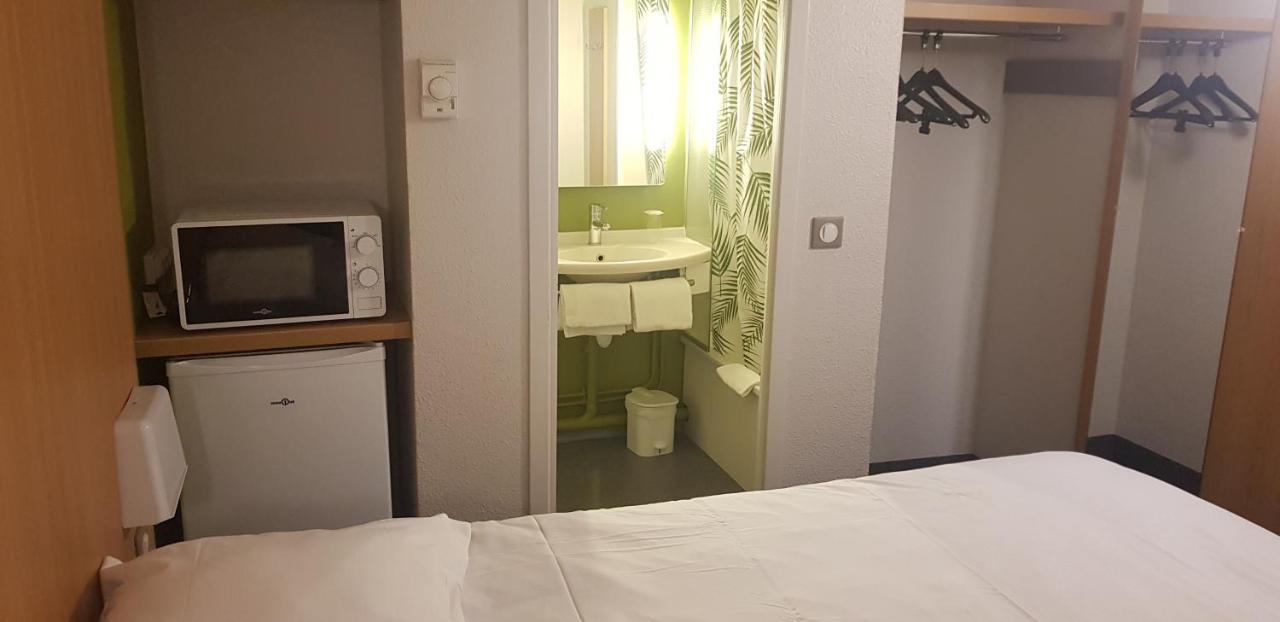 Kyriad Direct Poitiers - Gare Du Futuroscope シャッスヌイユ・デュ・ポワト エクステリア 写真